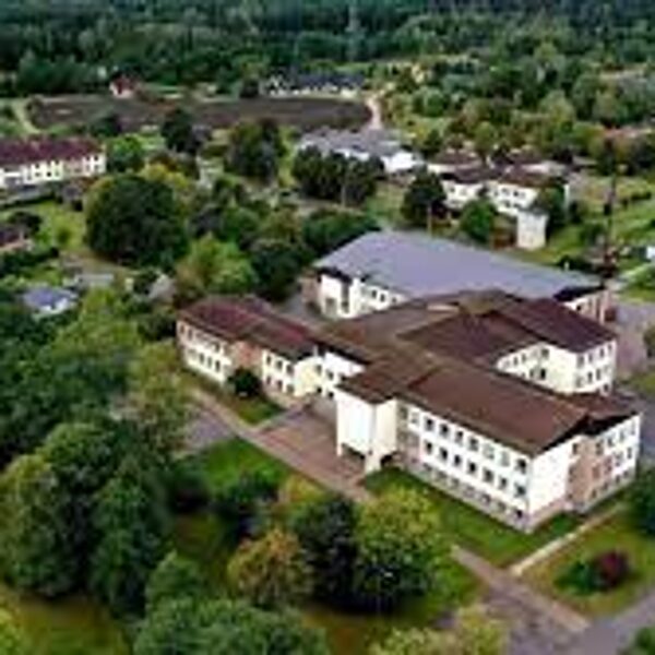 Engures vidusskola 